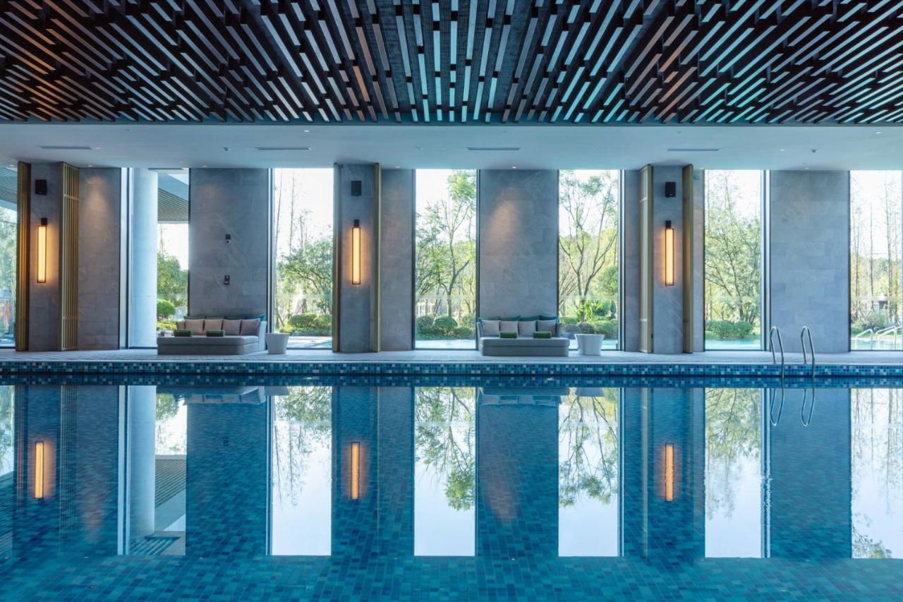 Melia Chongqing Hotel Exterior photo